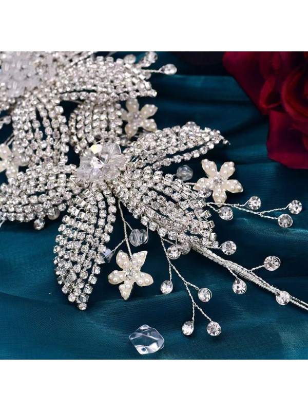 RM252 - Luxury Ornament