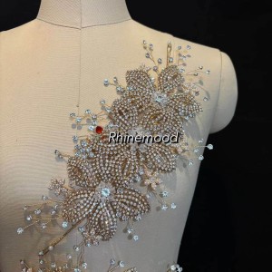 RM252 - Luxury Ornament 